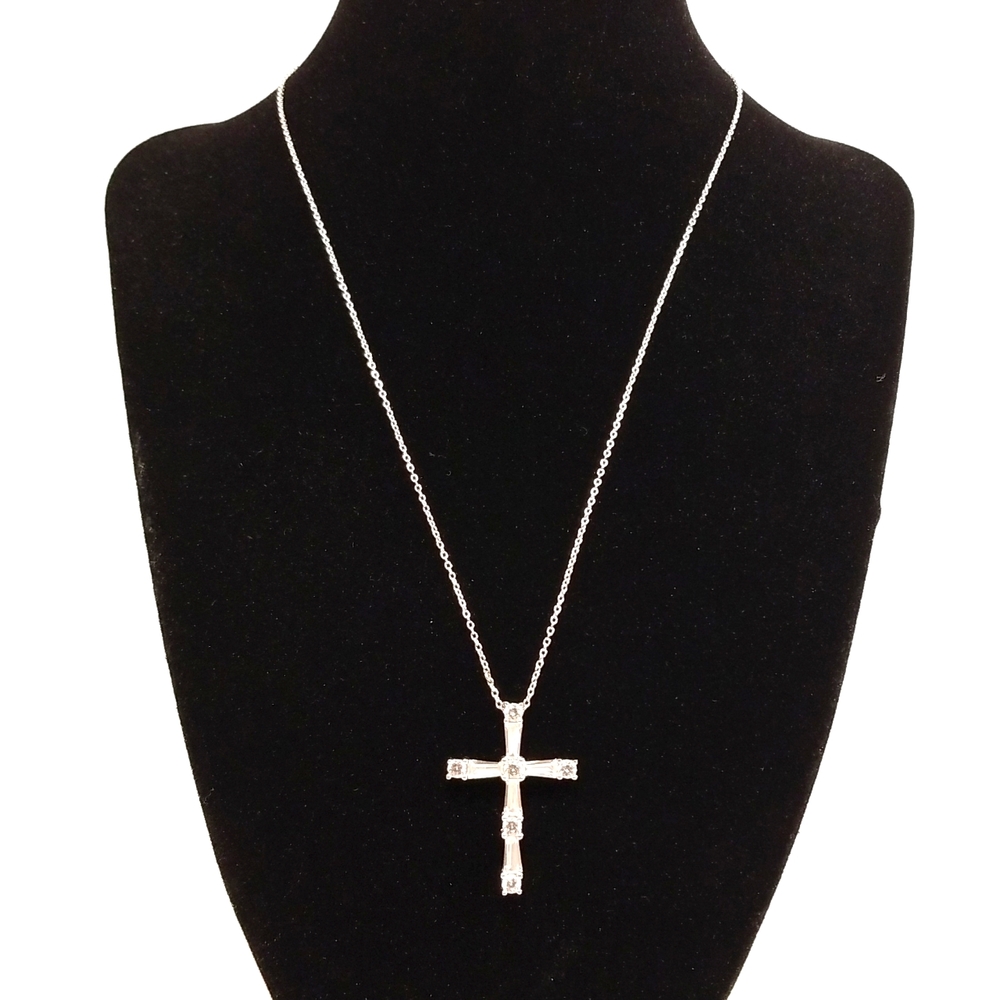 Kohl's 925 Silver Cross Pendant Womens Necklace New Size 18Inches